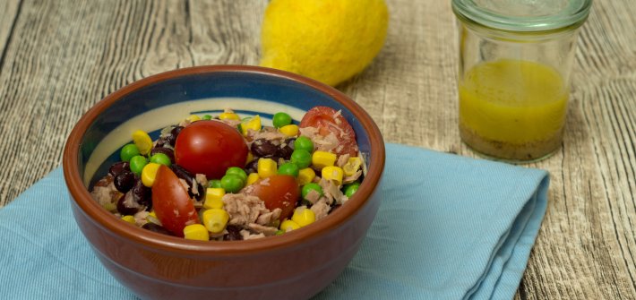 Ein leckerer Thunfischsalat als Mittagessen, Abendessen oder Beilage geeignet. #laktosefrei #glutenarm | chilibluetendotcom