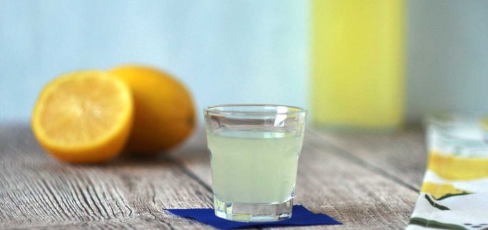 Limoncello #laktosefrei #Zitronen #Rezept | chilibluetendotcom